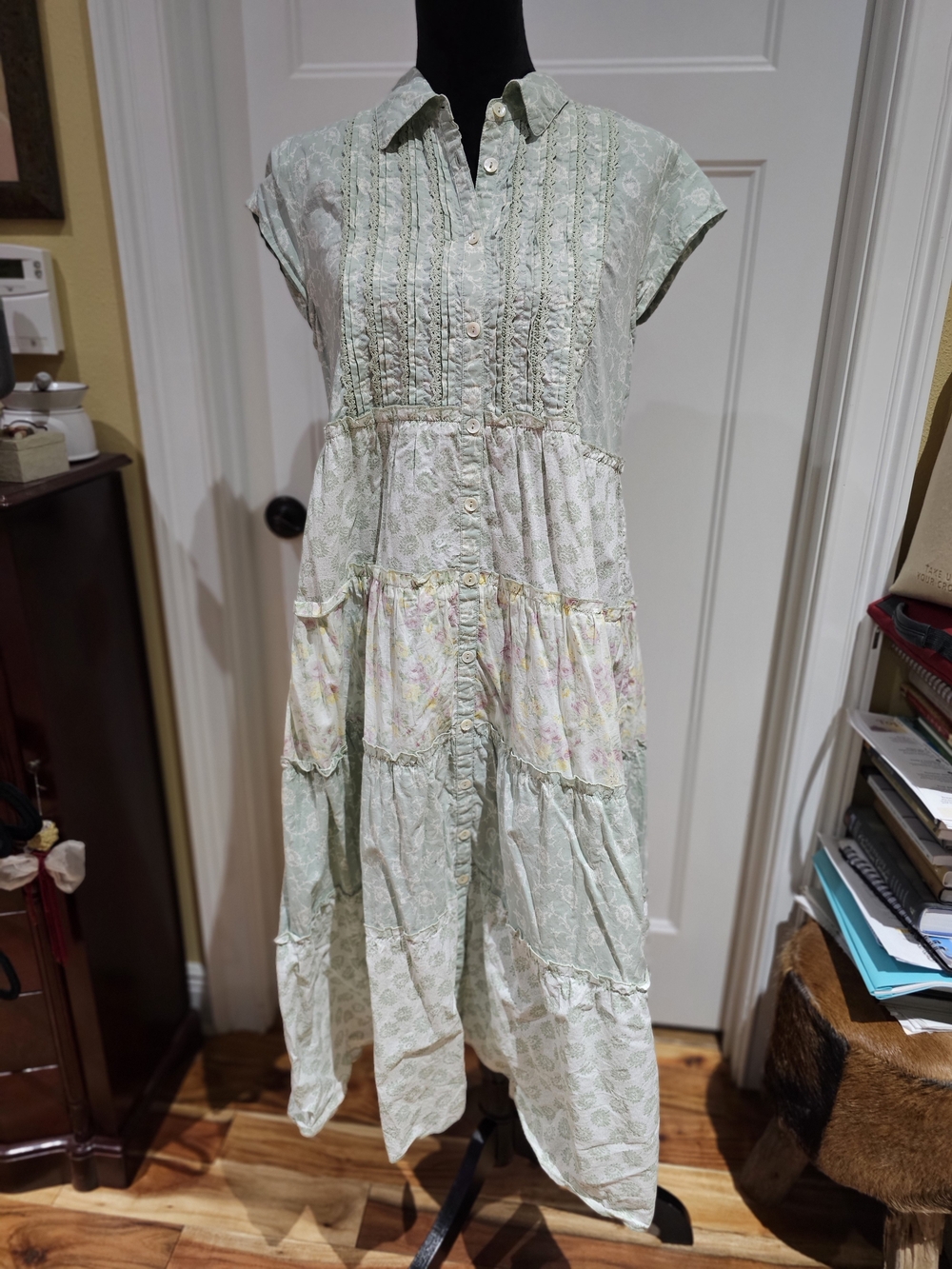 April Cornell Sage Green Floral Tiered Button Dress, NWOT